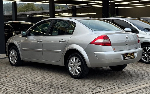 imagem-https://www.socarrao.com.br/sc-vehicle-images-prod/3845773/1789492224929-e728784a82524eacaa9467075fe0d407_1789490121351.jpg