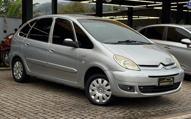 imagem-https://www.socarrao.com.br/sc-vehicle-images-prod/3845774/1789492229197-49292081eefe42c486f1a700accc2f92_1789490048302.jpg