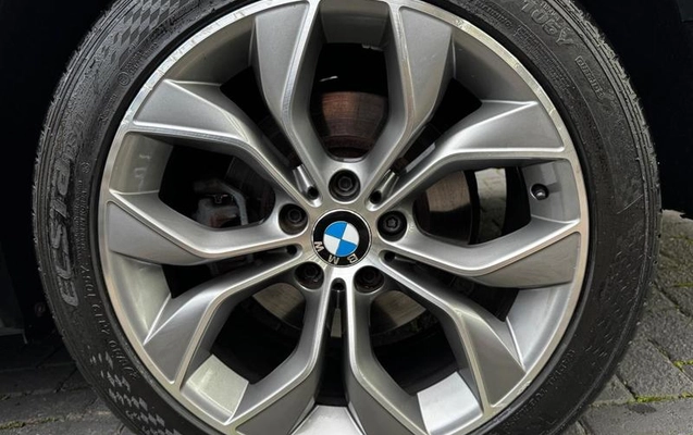 imagem-https://www.socarrao.com.br/sc-vehicle-images-prod/3845776/1790361465621-8478649_6_B_b3fada4d98.jpeg