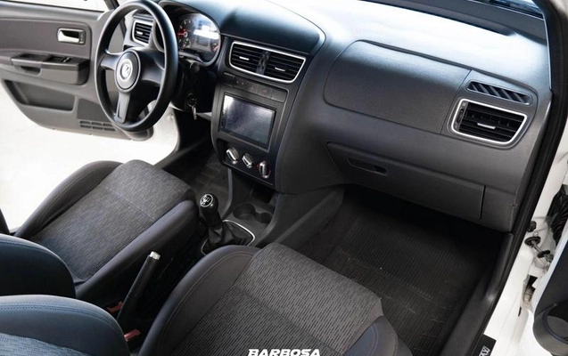 imagem-https://www.socarrao.com.br/sc-vehicle-images-prod/3845778/1789492269304-8448193_17_B_a197ee702f.jpeg