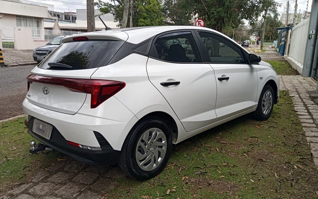 imagem-https://www.socarrao.com.br/sc-vehicle-images-prod/3846047/1789492751212-vehicle_image_1789492067_9f6ec591edc798cb9cc0dfd3b926d78b.jpeg