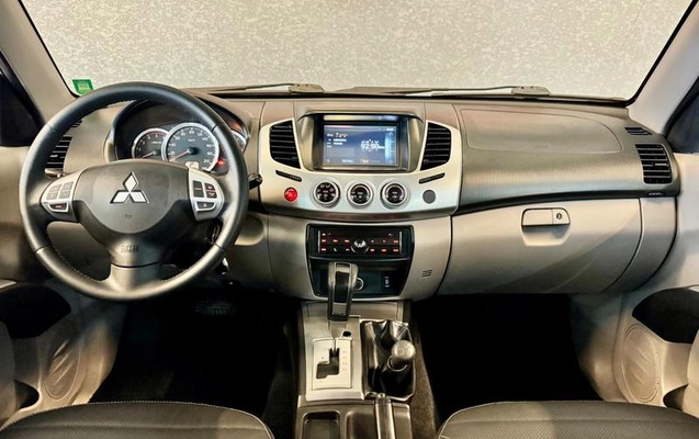imagem-https://www.socarrao.com.br/sc-vehicle-images-prod/3846114/1789492972719-8343944_9_B_fe6ef7a2d7.jpeg