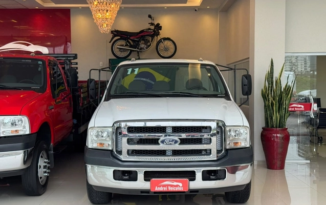 imagem-https://www.socarrao.com.br/sc-vehicle-images-prod/3846350/1789495489113-OS5qcGVn.jpeg