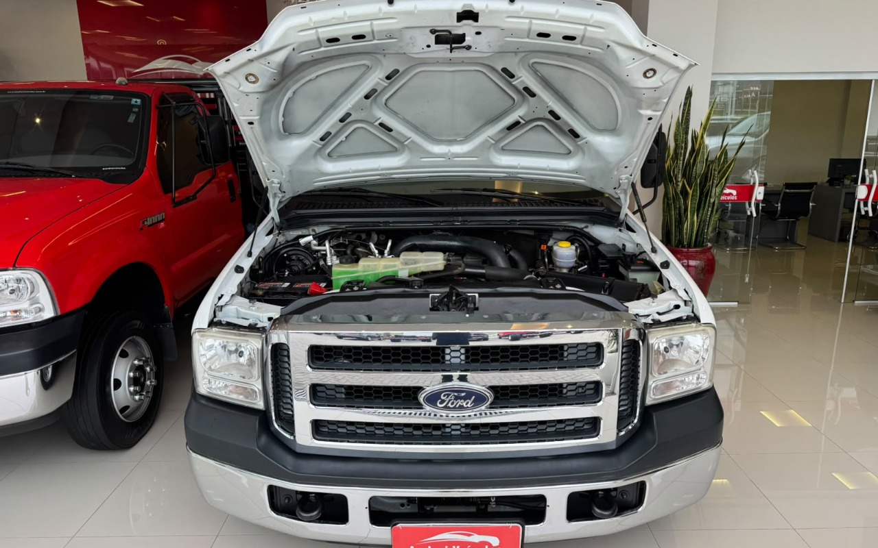 imagem-https://www.socarrao.com.br/sc-vehicle-images-prod/3846350/1789495489770-MTguanBlZw.jpeg