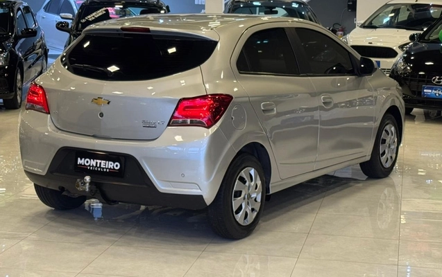 imagem-https://www.socarrao.com.br/sc-vehicle-images-prod/3846544/1789493772848-9_054234.jpg