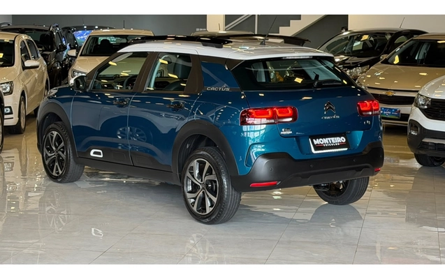 imagem-https://www.socarrao.com.br/sc-vehicle-images-prod/3846545/1789493780690-1_030405.jpg