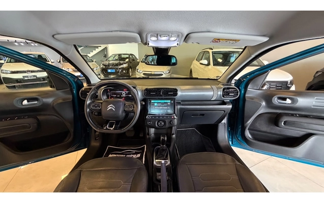 imagem-https://www.socarrao.com.br/sc-vehicle-images-prod/3846545/1789493780696-3_030405.jpg