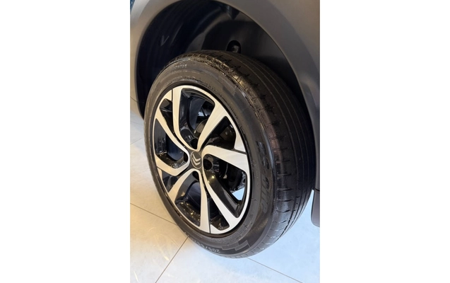 imagem-https://www.socarrao.com.br/sc-vehicle-images-prod/3846545/1789493780709-9_030406.jpg