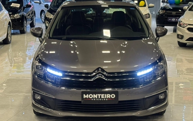 imagem-https://www.socarrao.com.br/sc-vehicle-images-prod/3846546/1789493792042-1_103209.jpg