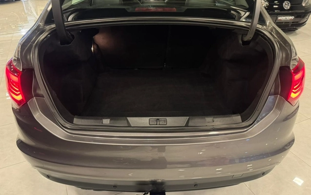 imagem-https://www.socarrao.com.br/sc-vehicle-images-prod/3846546/1789493792067-6_103209.jpg