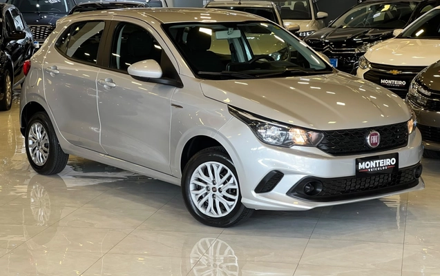 imagem-https://www.socarrao.com.br/sc-vehicle-images-prod/3846551/1789493802529-4_121807.jpg