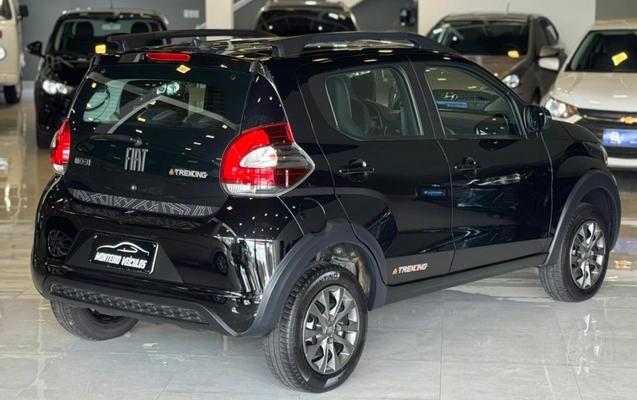 imagem-https://www.socarrao.com.br/sc-vehicle-images-prod/3846553/1789493811042-3_092302.jpg