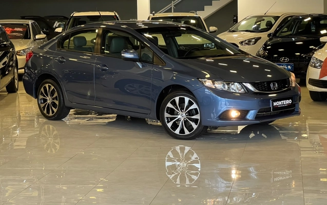 imagem-https://www.socarrao.com.br/sc-vehicle-images-prod/3846555/1789493824073-1_110913.jpg