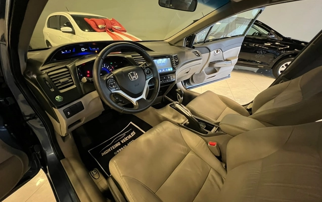 imagem-https://www.socarrao.com.br/sc-vehicle-images-prod/3846555/1789493824079-10_110913.jpg