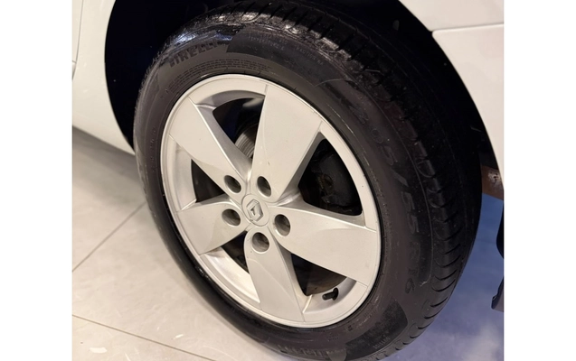 imagem-https://www.socarrao.com.br/sc-vehicle-images-prod/3846568/1789493878691-9_105535.jpg