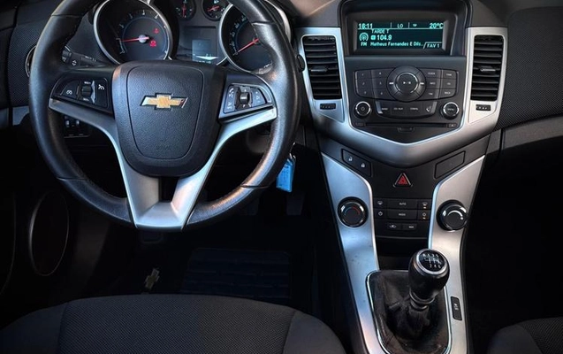 imagem-https://www.socarrao.com.br/sc-vehicle-images-prod/3846641/1789494170420-8130657_15_B_35b55f61b6.jpeg