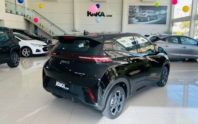 imagem-https://www.socarrao.com.br/sc-vehicle-images-prod/3846740/1789494304649-8460992_3_B_ab12673ee6.jpeg