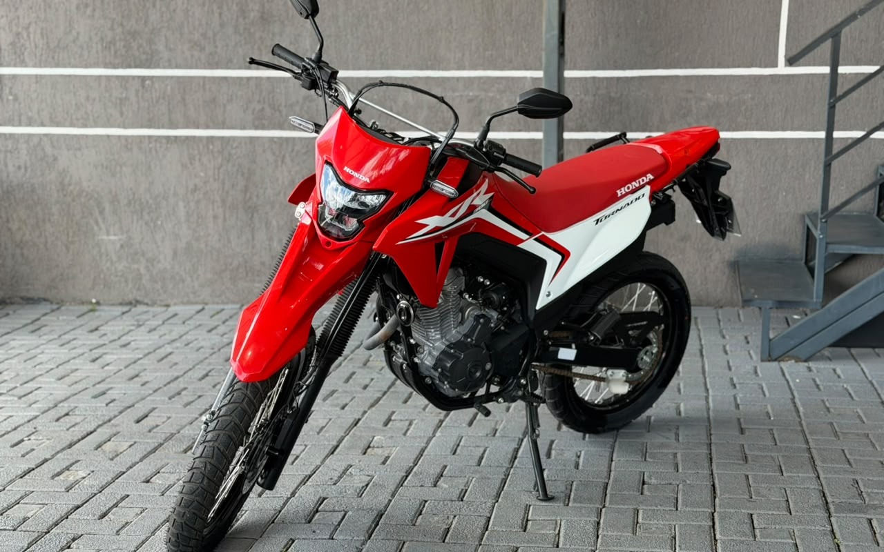 imagem-https://www.socarrao.com.br/sc-vehicle-images-prod/3846795/1789494381892-V2hhdHNBcHAgSW1hZ2UgMjAyNi0wOS0xNSBhdCAxMi40Ni40MS5qcGVn.jpeg