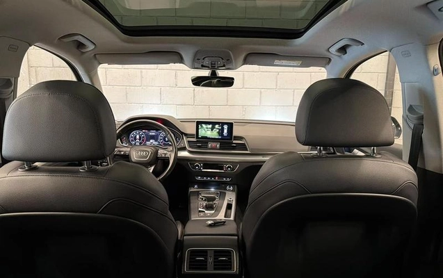 imagem-https://www.socarrao.com.br/sc-vehicle-images-prod/3847081/1789496269630-8477523_12_B_45673f8f26.jpeg