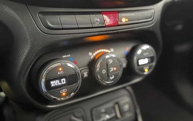 imagem-https://www.socarrao.com.br/sc-vehicle-images-prod/3847086/1790185587406-8478911_16_B_48bf629432.jpeg