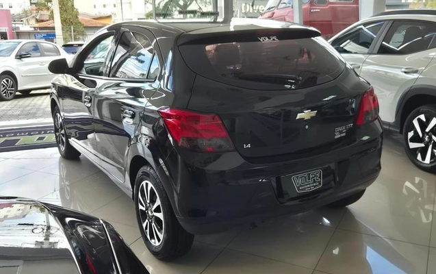 imagem-https://www.socarrao.com.br/sc-vehicle-images-prod/3847494/1789495907996-8473814_5_B_fd4158ee0c.jpeg