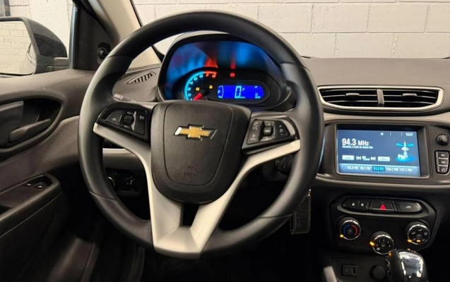 imagem-https://www.socarrao.com.br/sc-vehicle-images-prod/3847630/1789496231460-8477590_15_B_0b27ad0104.jpeg
