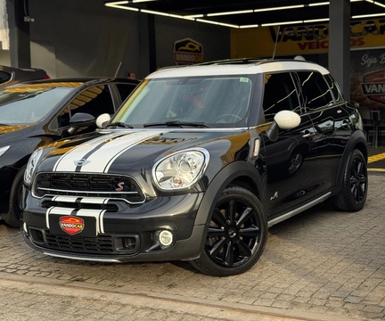 MINI COOPER 2016 Preto — foto 1 de 3
