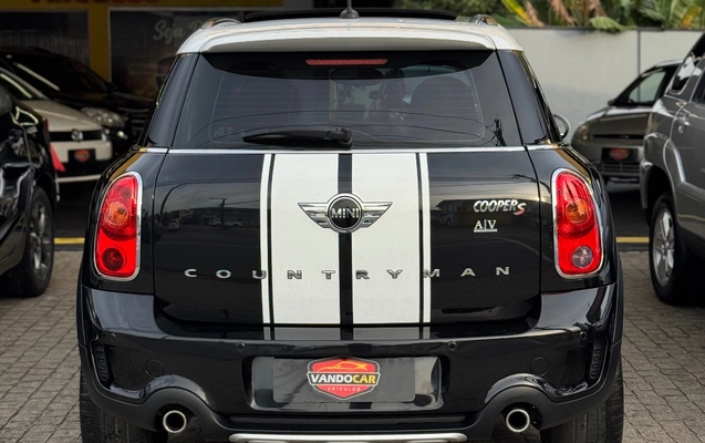 imagem-https://www.socarrao.com.br/sc-vehicle-images-prod/3847853/1789496535430-5bee9e8ee4de4c51ab1944f8c9c50dc8_1789490582073.jpg