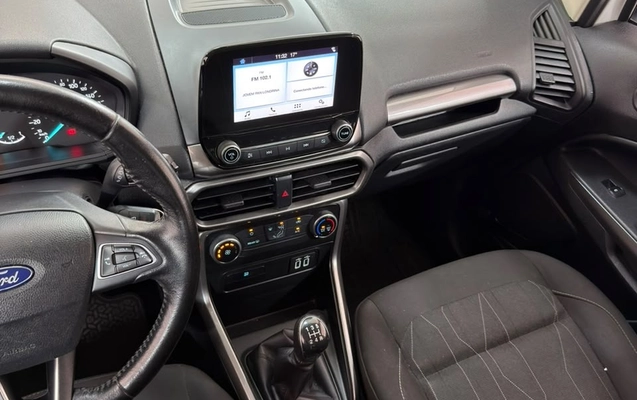 imagem-https://www.socarrao.com.br/sc-vehicle-images-prod/3847903/1789496720306-100a3f6a-46bb-412f-926a-ef12c730278f.jpg