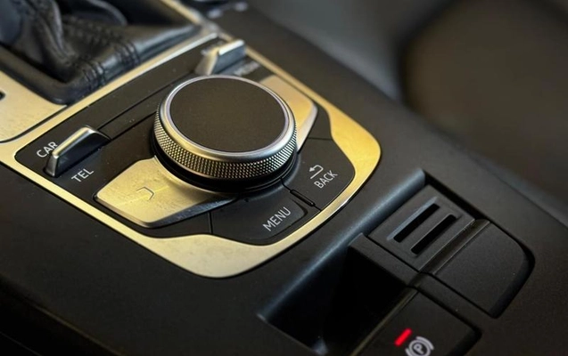 imagem-https://www.socarrao.com.br/sc-vehicle-images-prod/3847905/1789496770676-8418587_18_B_cefb79e108.jpeg
