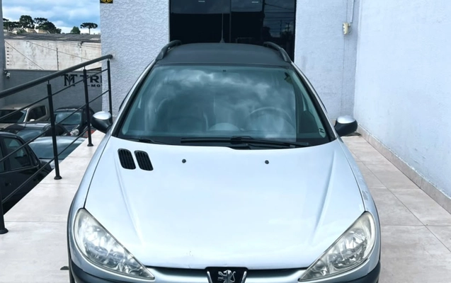 imagem-https://www.socarrao.com.br/sc-vehicle-images-prod/3847906/1789496832023-V2hhdHNBcHAgSW1hZ2UgMjAyNi0wOS0xNSBhdCAxMy4zNy4yNyAoMSkuanBlZw.jpeg