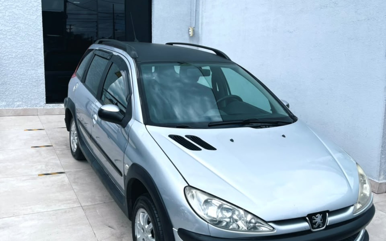 imagem-https://www.socarrao.com.br/sc-vehicle-images-prod/3847906/1789496832183-V2hhdHNBcHAgSW1hZ2UgMjAyNi0wOS0xNSBhdCAxMy4zNy4yNy5qcGVn.jpeg