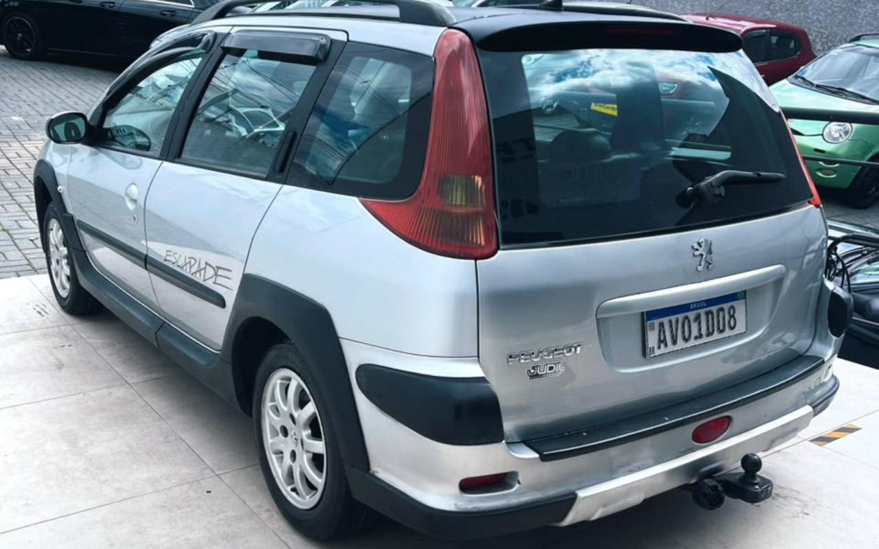 imagem-https://www.socarrao.com.br/sc-vehicle-images-prod/3847906/1789496832239-V2hhdHNBcHAgSW1hZ2UgMjAyNi0wOS0xNSBhdCAxMy4zNy4yOCAoMSkuanBlZw.jpeg