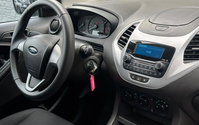 imagem-https://www.socarrao.com.br/sc-vehicle-images-prod/3847920/1789496902243-776858425b1d4c298ca55a611f91538d_1789495942461.jpg