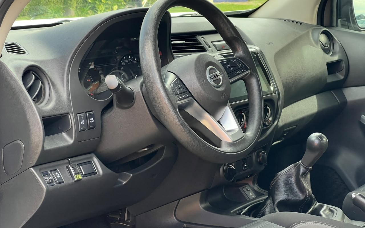 imagem-https://www.socarrao.com.br/sc-vehicle-images-prod/3847923/1789497007197-V2hhdHNBcHAgSW1hZ2UgMjAyNi0wOS0wOCBhdCAxNS41Ni4wNSAoMykuanBlZw.jpeg