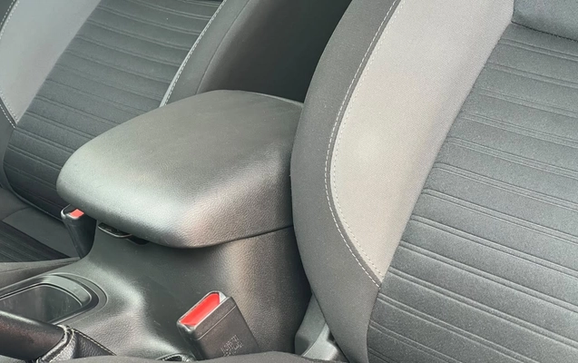 imagem-https://www.socarrao.com.br/sc-vehicle-images-prod/3847923/1789497007307-V2hhdHNBcHAgSW1hZ2UgMjAyNi0wOS0wOCBhdCAxNS41Ni4wOCAoMikuanBlZw.jpeg