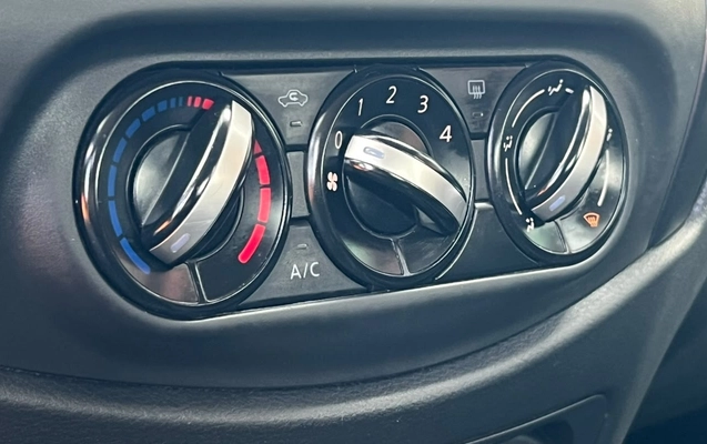 imagem-https://www.socarrao.com.br/sc-vehicle-images-prod/3847923/1789497008042-V2hhdHNBcHAgSW1hZ2UgMjAyNi0wOS0wOCBhdCAxNS41Ni4wNCAoNSkuanBlZw.jpeg