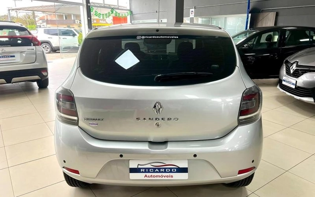 imagem-https://www.socarrao.com.br/sc-vehicle-images-prod/3847934/1789497116888-8285482_3_B_a51e0ab8a8.jpeg