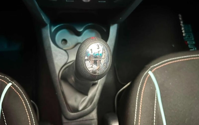 imagem-https://www.socarrao.com.br/sc-vehicle-images-prod/3847934/1789497116899-8285482_11_B_4d35c4dec0.jpeg