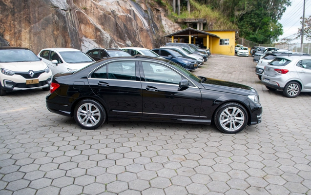 imagem-https://www.socarrao.com.br/sc-vehicle-images-prod/3848058/1789571480758-75e5f61cb04242efb30806bf7f4db133_1789496242972.jpg