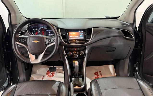 imagem-https://www.socarrao.com.br/sc-vehicle-images-prod/3848068/1789561647832-c4e10832d5ec4b41985f0178445f2cc7_1789498526385.jpg