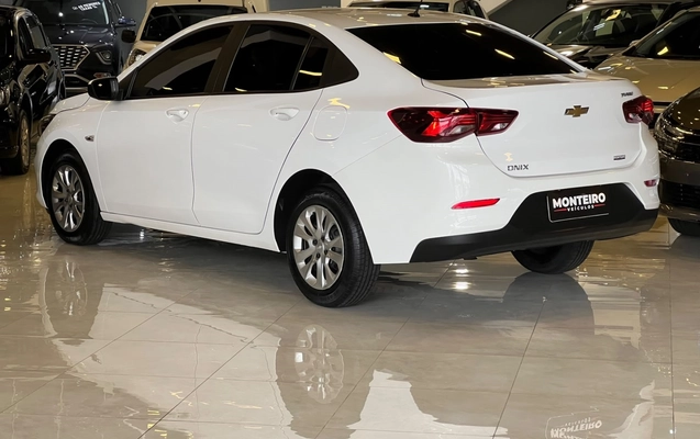imagem-https://www.socarrao.com.br/sc-vehicle-images-prod/3848073/1789497229298-5_033217.jpg