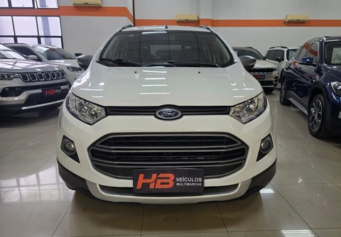 Ford EcoSport 2016 Branco — foto 1 de 3