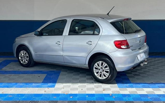 imagem-https://www.socarrao.com.br/sc-vehicle-images-prod/3848579/1789497919633-8478302_4_B_4044bf69ae.jpeg