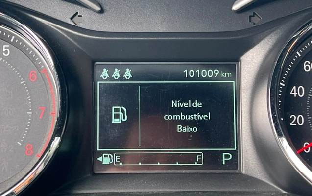 imagem-https://www.socarrao.com.br/sc-vehicle-images-prod/3848674/1789498148972-V2hhdHNBcHAgSW1hZ2UgMjAyNi0wOS0xMiBhdCAxMS4yNi4yNy5qcGVn.jpeg
