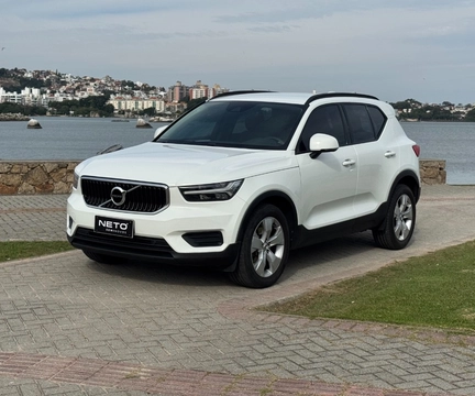 Volvo XC40 T-4 2.0 190cv FWD 2019 Branco — foto 1 de 3