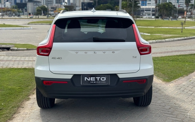 imagem-https://www.socarrao.com.br/sc-vehicle-images-prod/3849122/1789498917535-SU1HXzEwODAuanBn.jpg