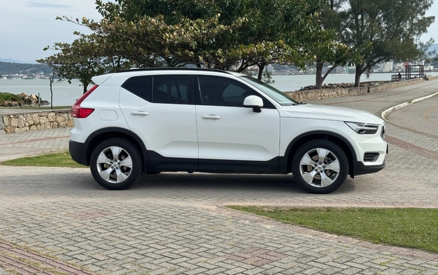 imagem-https://www.socarrao.com.br/sc-vehicle-images-prod/3849122/1789498919239-SU1HXzEwNzguanBn.jpg