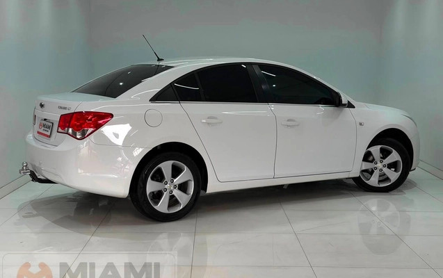 imagem-https://www.socarrao.com.br/sc-vehicle-images-prod/3849133/1789498956931-73d0809d9d6f4d1bbb6d1b0b39f5049e_1786652100694.jpg
