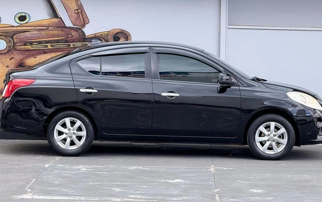 imagem-https://www.socarrao.com.br/sc-vehicle-images-prod/3849157/1789672889889-8475916_3_B_006263363c.jpeg